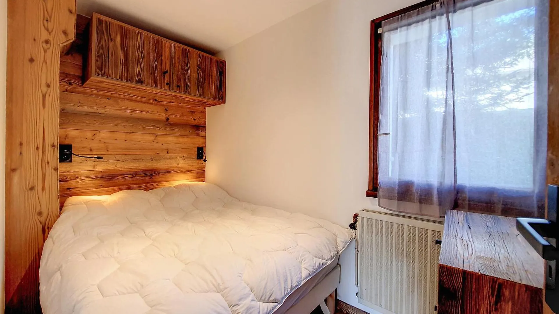 La Clusaz: Appartement 6 Pers, 2 Chambres, Balcon, Garage - Fr-1-818-30 0*, La Clusaz